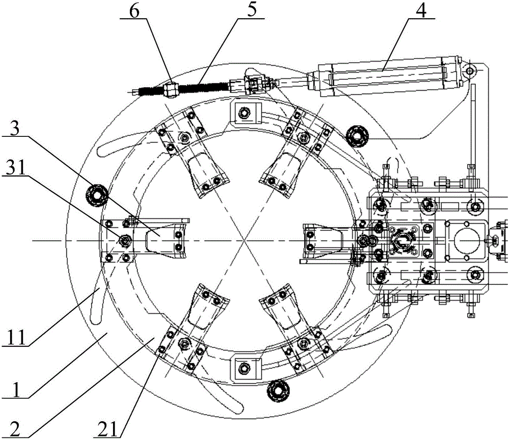 一種硫化機(jī)及其裝胎機(jī)械手的制作方法附圖